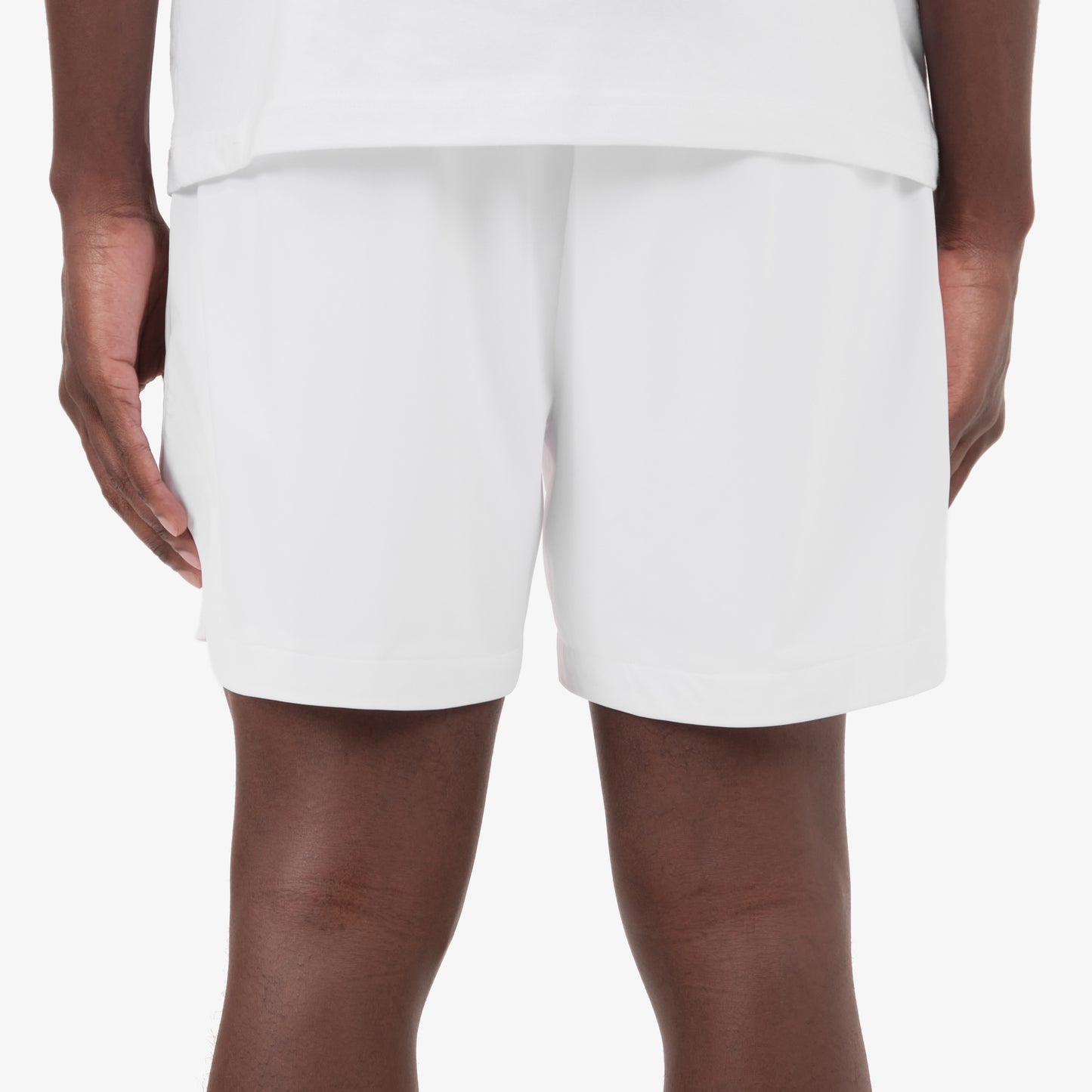 P69. 5" WHITE LINER SHORT