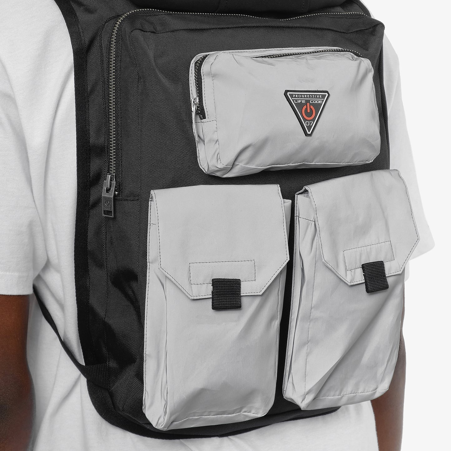 V19. SILVER REFLECTIVE BACKPACK VEST W/ HOOD