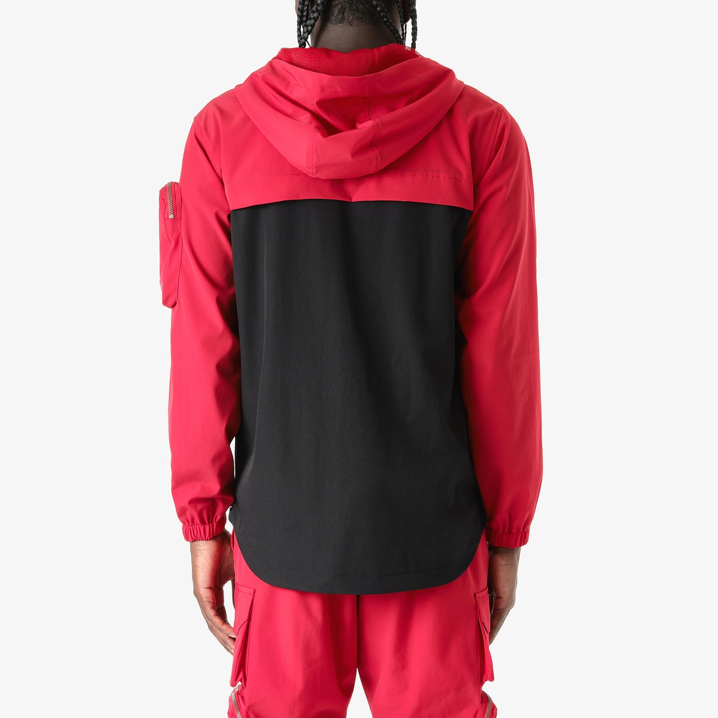 J05. RED PULLOVER WINDBREAKER