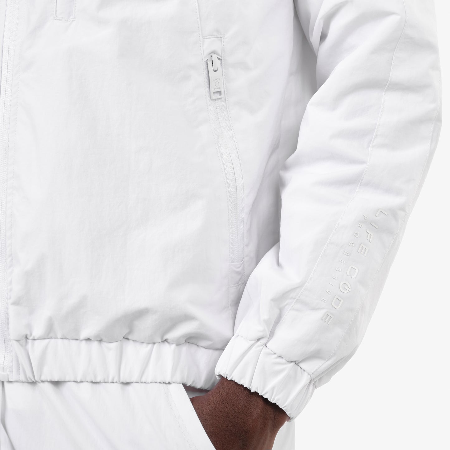 J81. WHITE FULL ZIP LIGHTWEIGHT JACKET