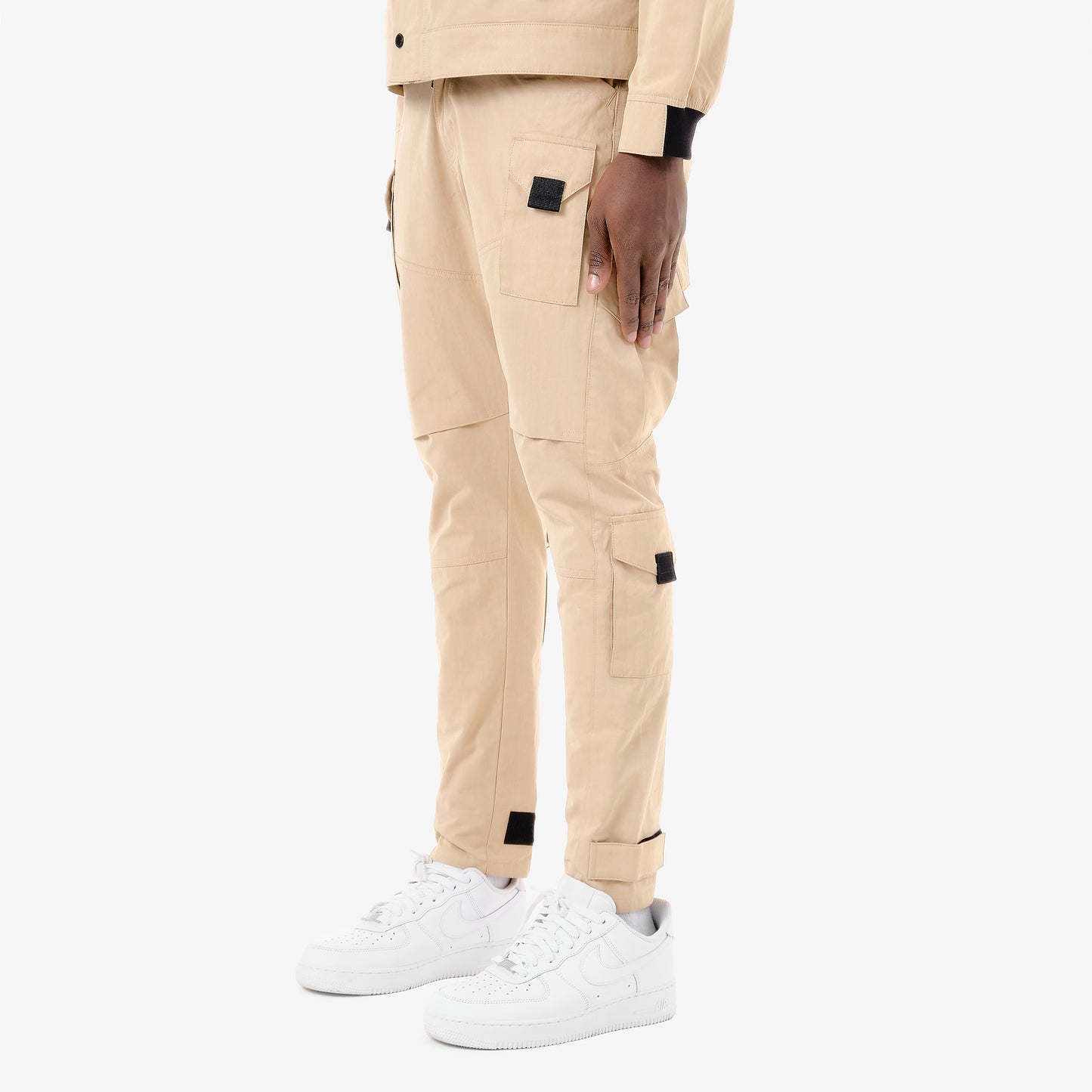 P87. KHAKI UTILITY PANTS