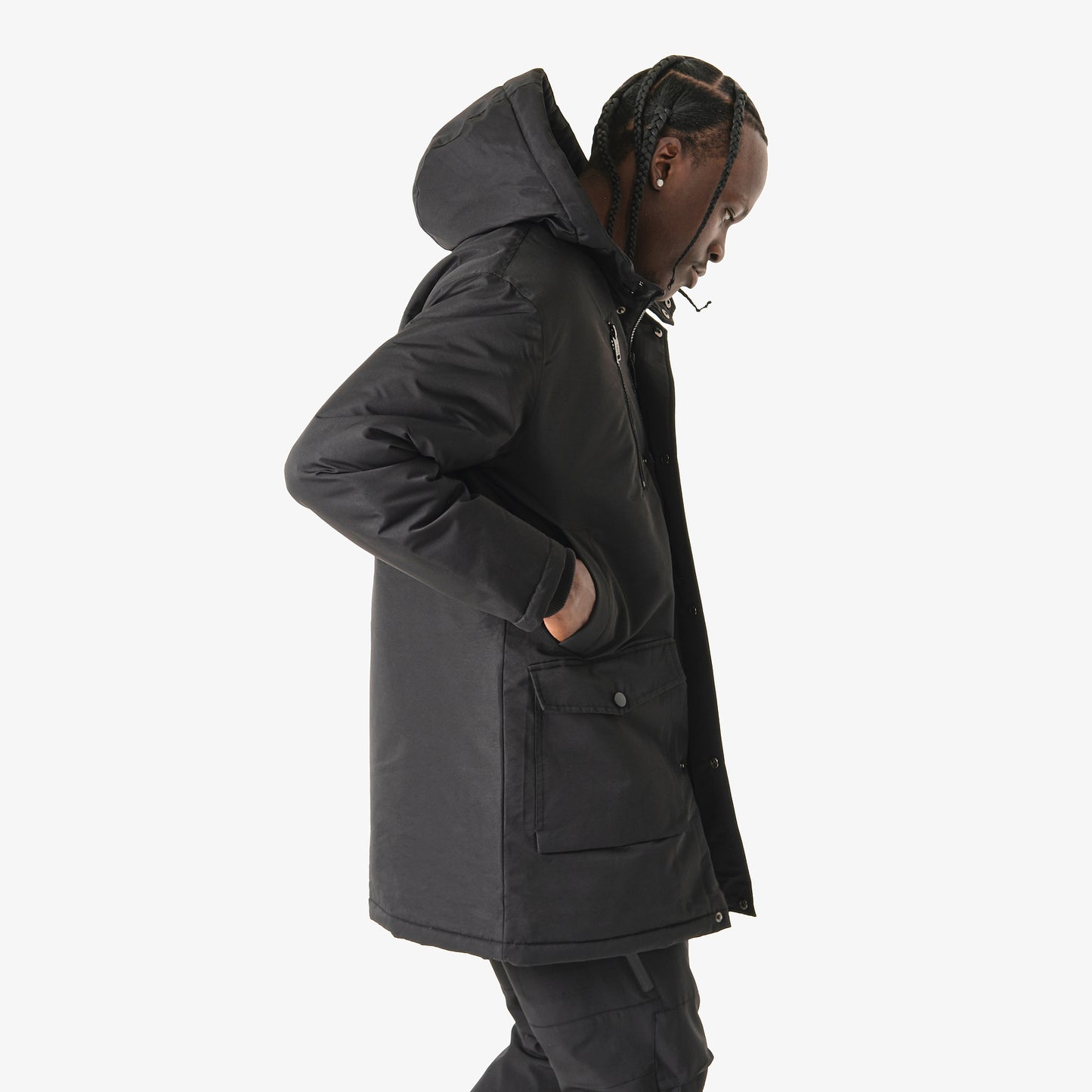 J72. BLACK PARKA JACKET