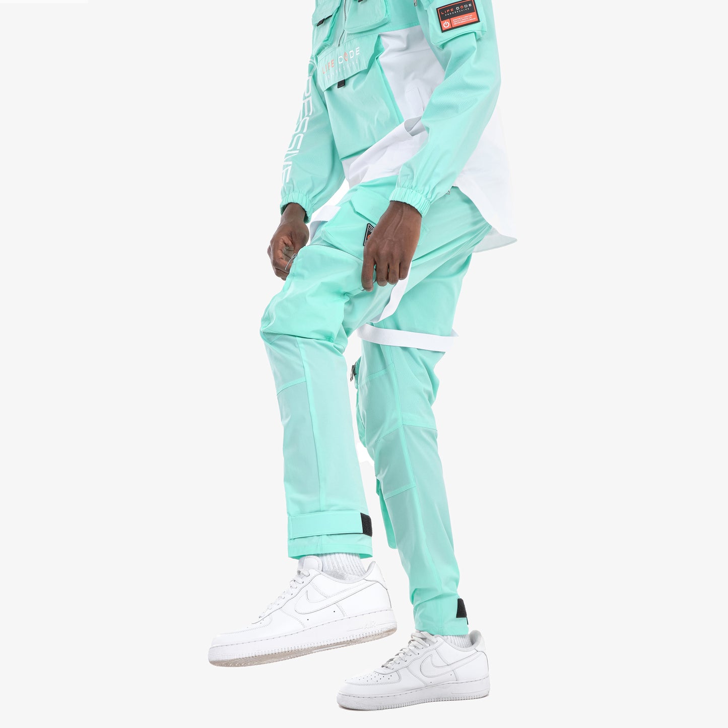V5. MINT PANTS W/ STRAPS
