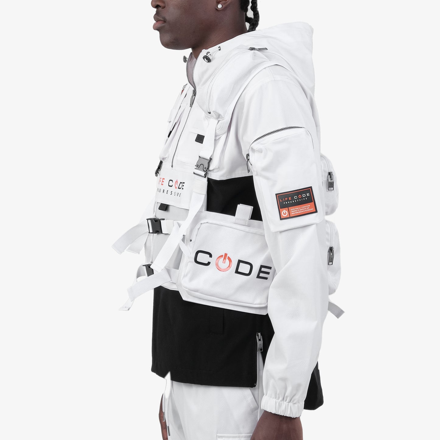 V12. WHITE UTILITY VEST (BACKPACK)