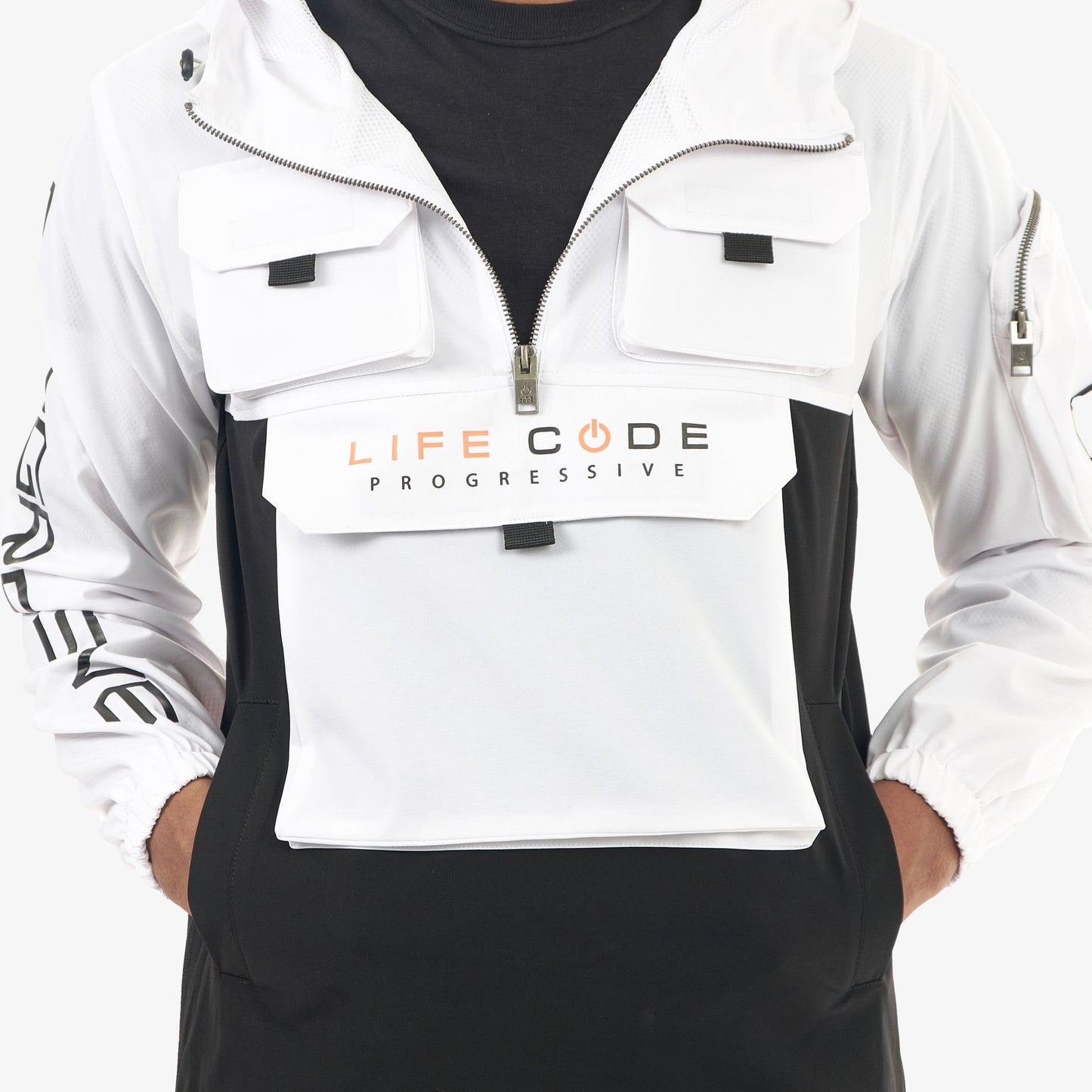 J03. WHITE PULLOVER WINDBREAKER