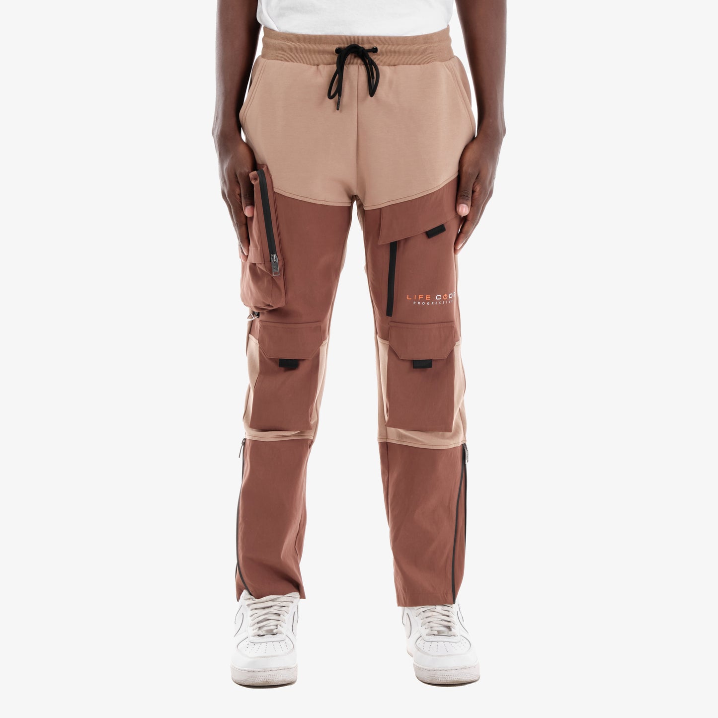 P32. MOCHA BROWN UTILITY TECH FLEECE PANTS