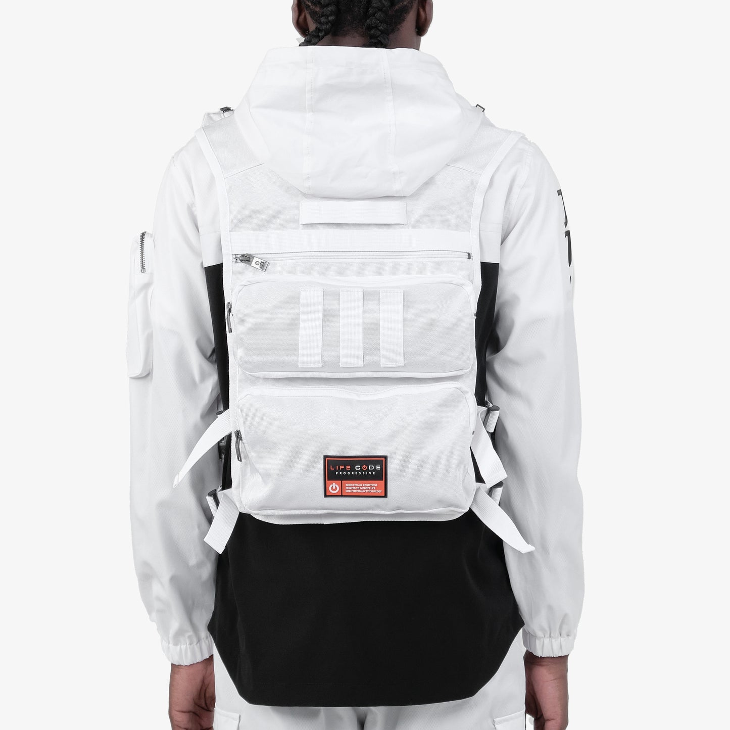 V12. WHITE UTILITY VEST (BACKPACK)