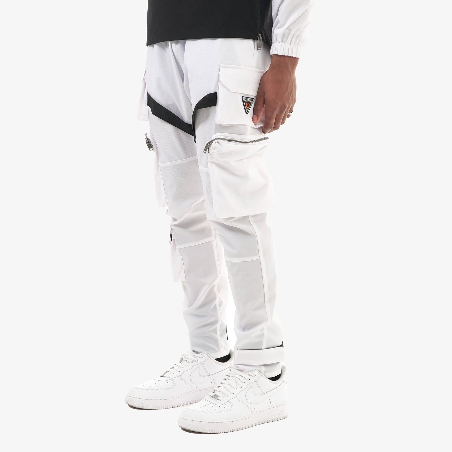 V5. WHITE PANTS W/ STRAPS