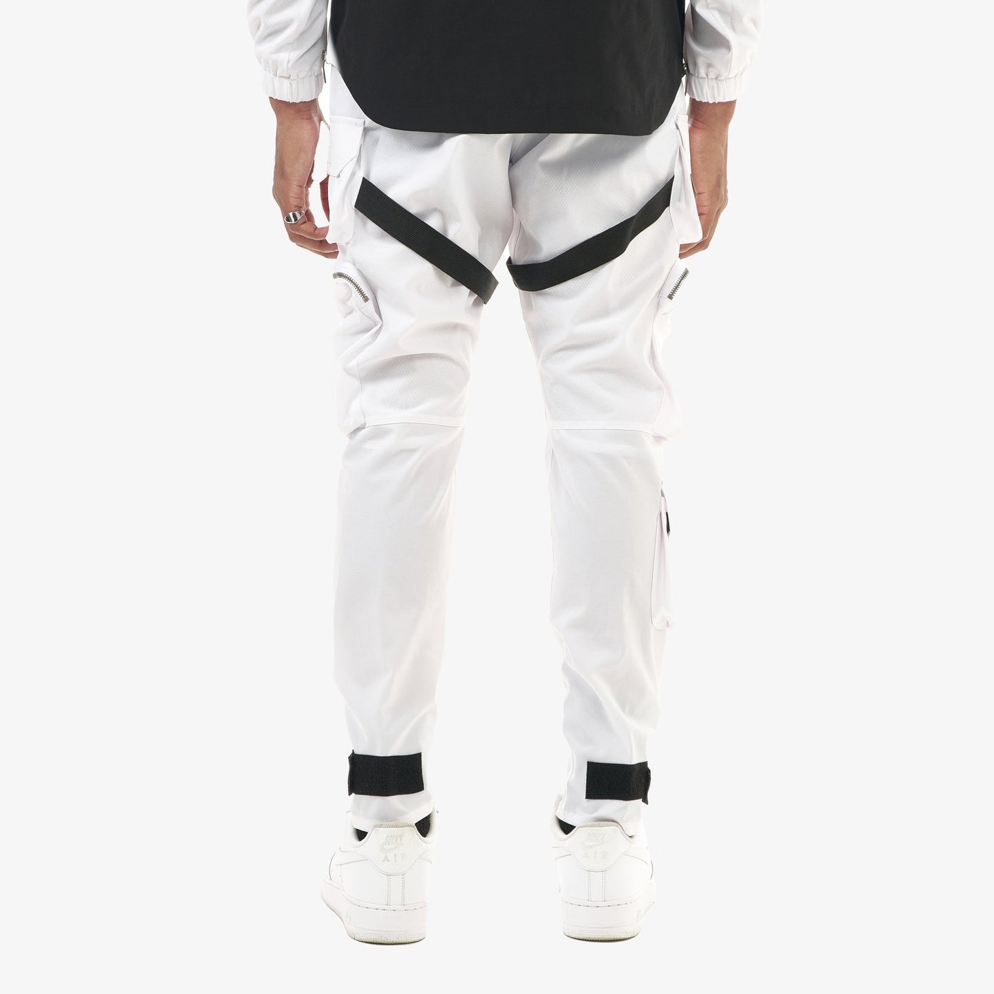 V5. WHITE PANTS W/ STRAPS
