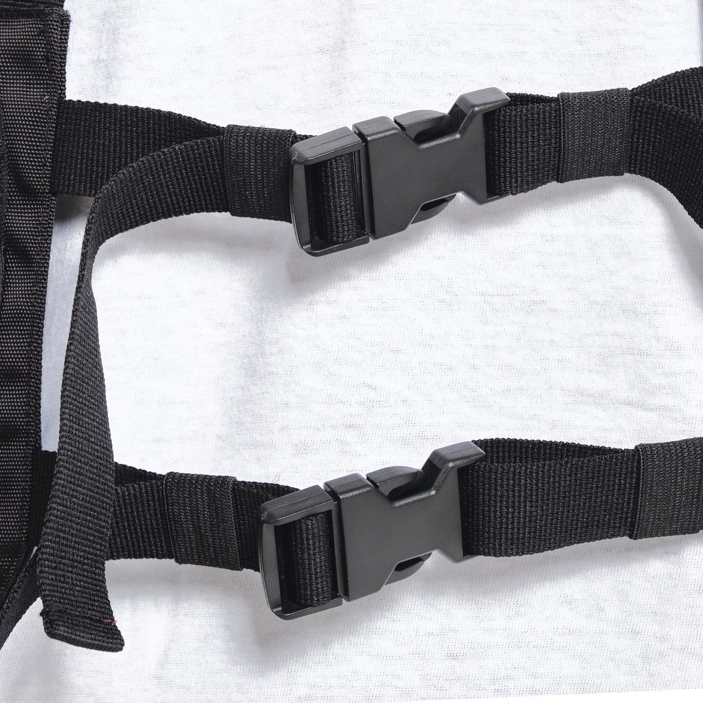 V12. BLACK / SILVER REFLECTIVE UTILITY VEST (BACKPACK)