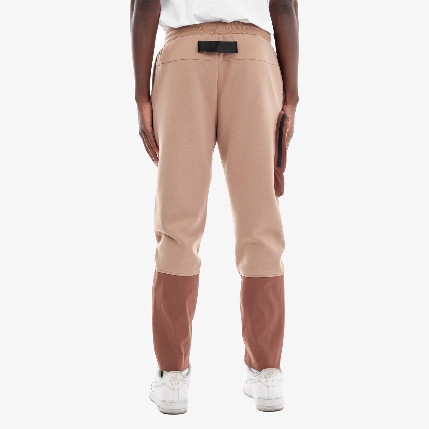 P32. MOCHA BROWN UTILITY TECH FLEECE PANTS