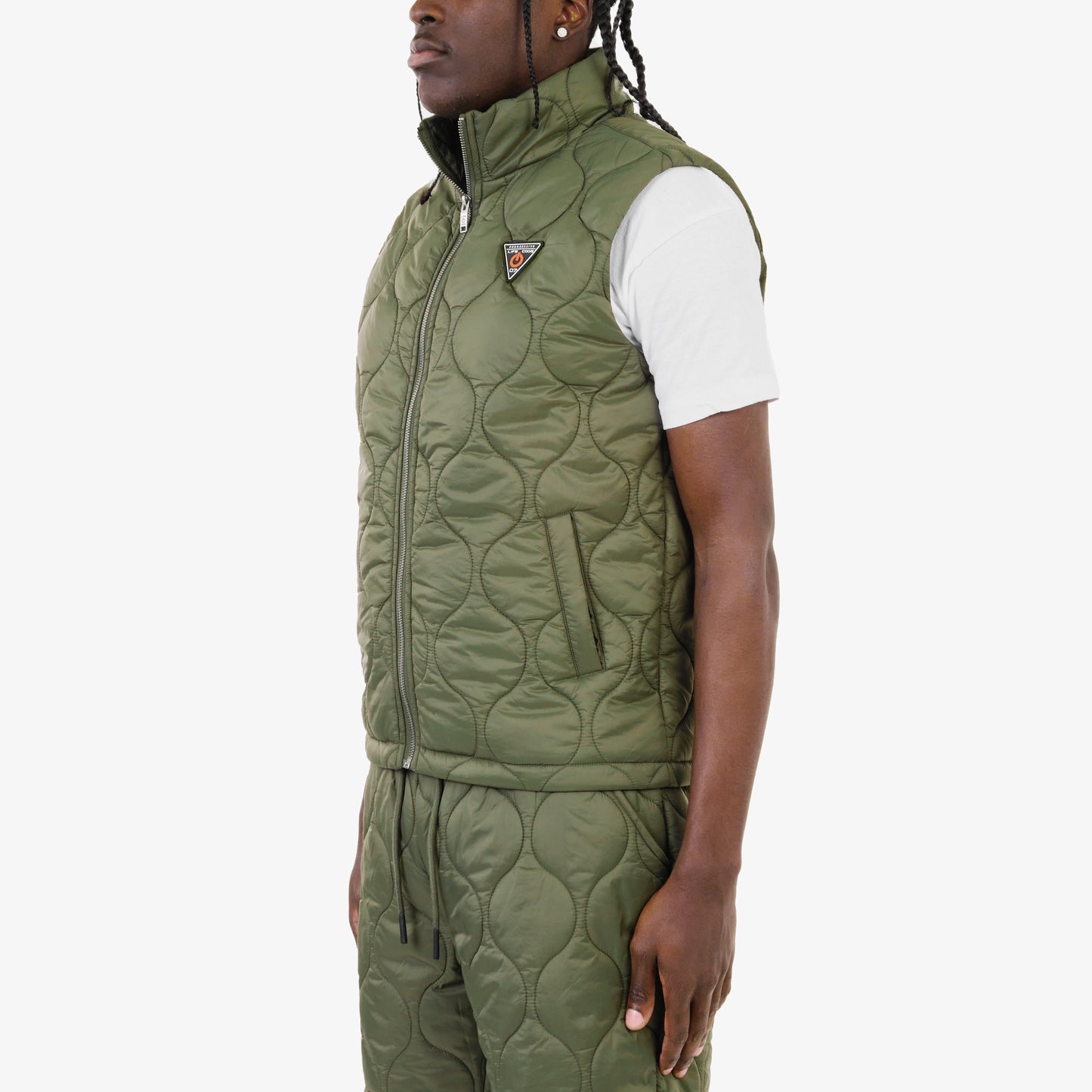 V62. OLIVE FULL-ZIP QUILT VEST