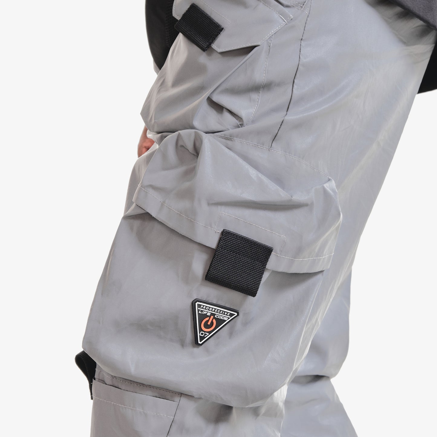 P27. REFLECTIVE SILVER TASLAN CARGO PANTS