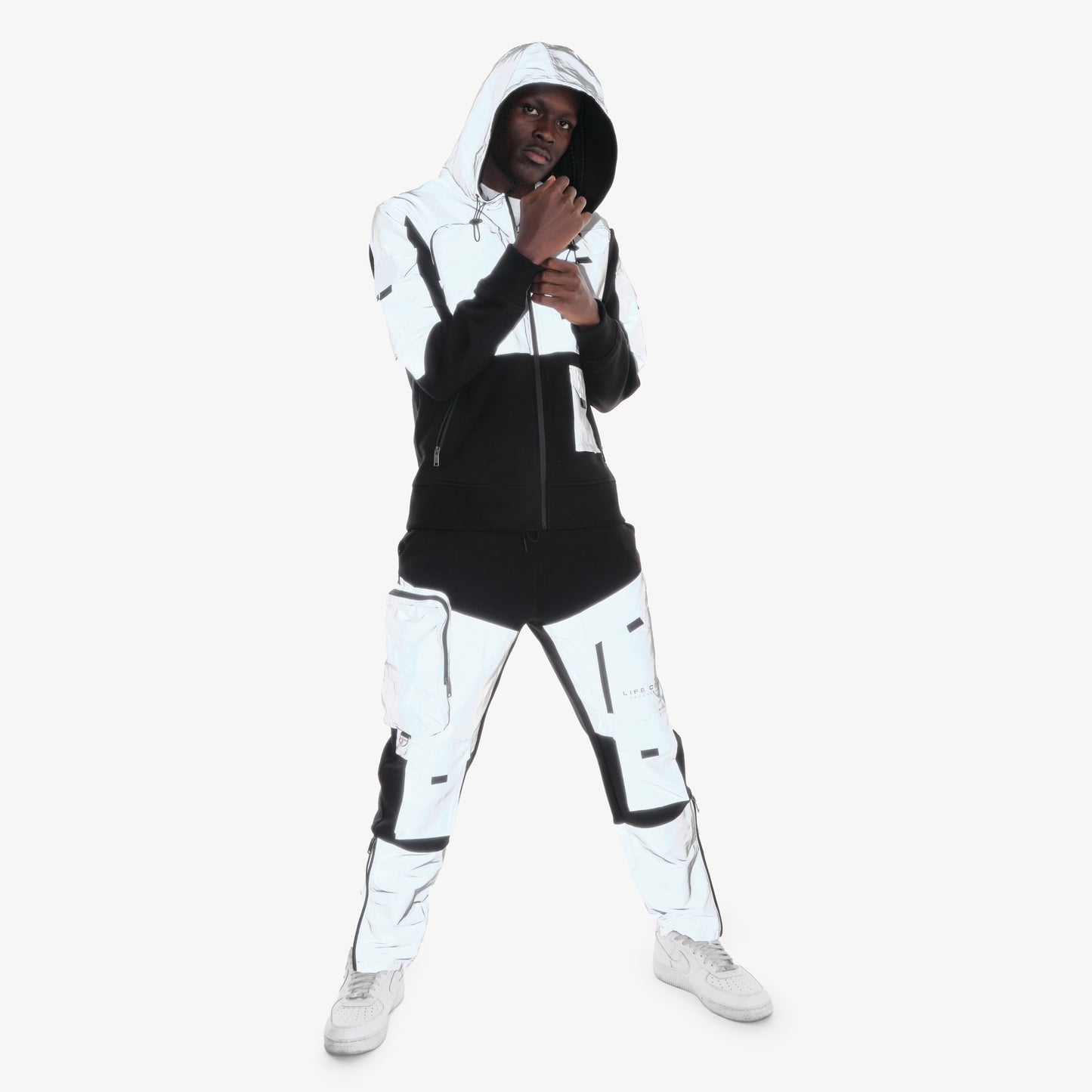 P32. SILVER REFLECTIVE UTILITY TECH FLEECE PANTS