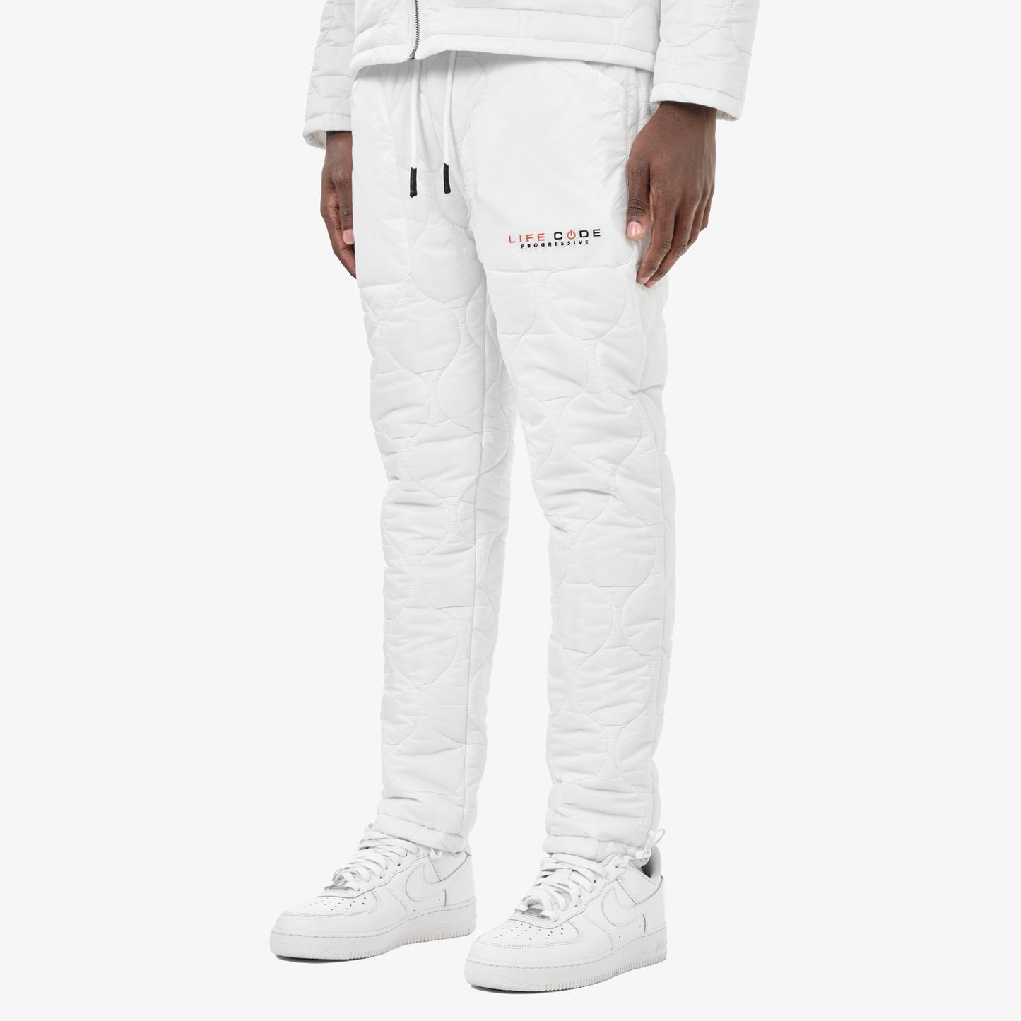 P61. WHITE QUILT PANTS