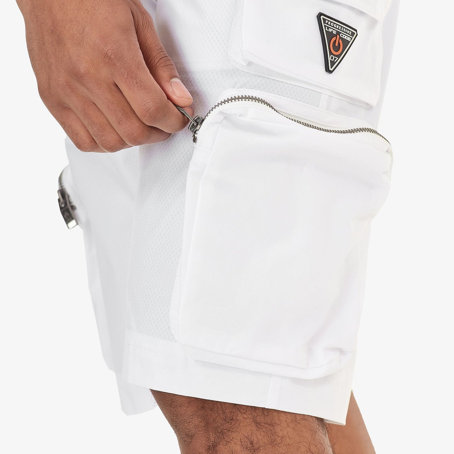 P51. WHITE NYLON SHORTS W/ CARGO POCKETS