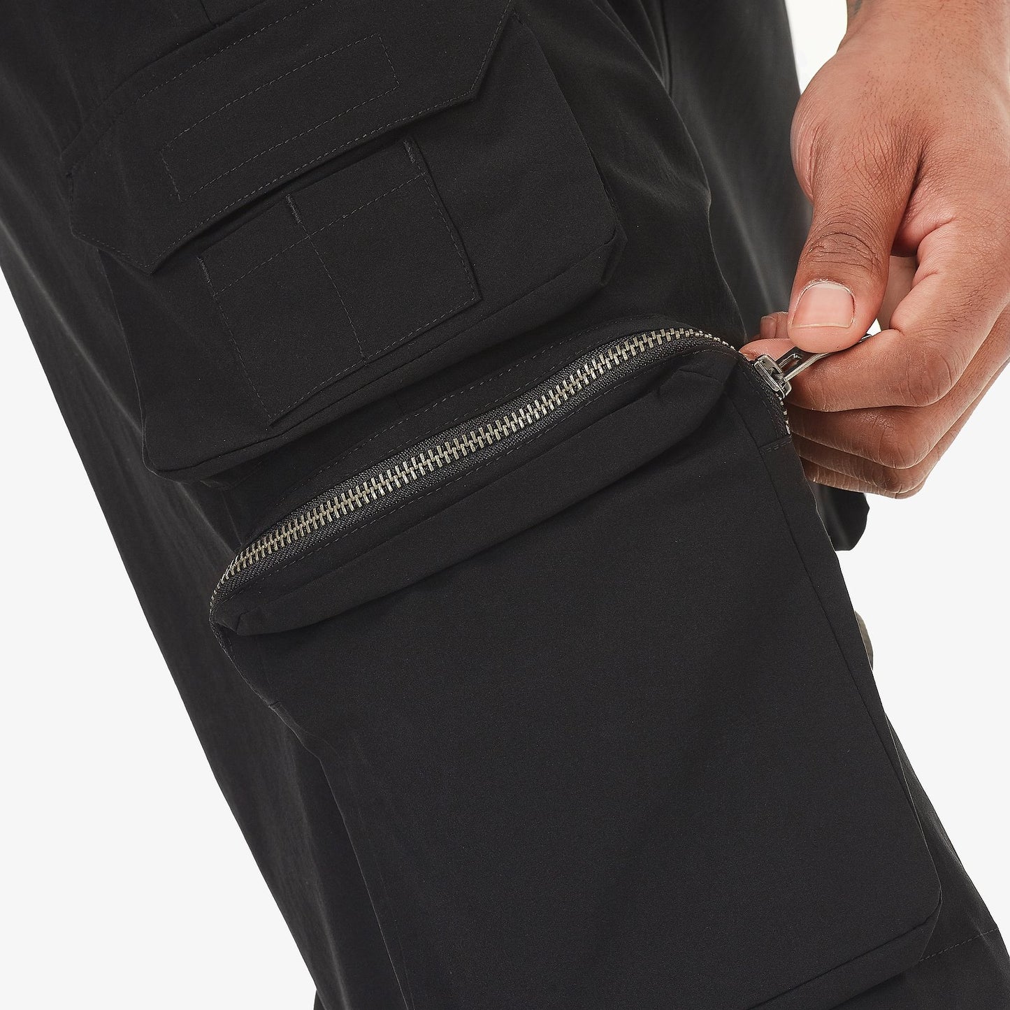 P51. BLACK NYLON SHORTS W/ CARGO POCKETS