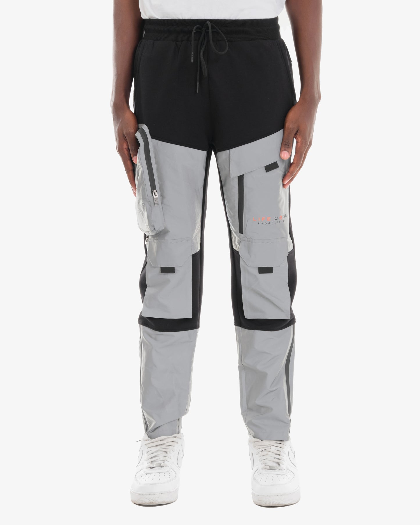 P32. SILVER REFLECTIVE UTILITY TECH FLEECE PANTS