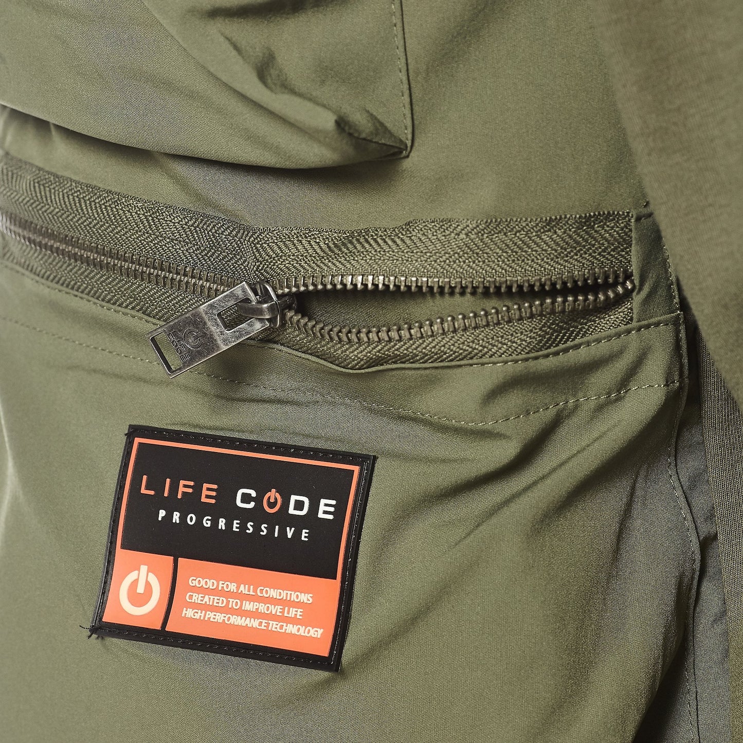F01. OLIVE SWEATSHIRT