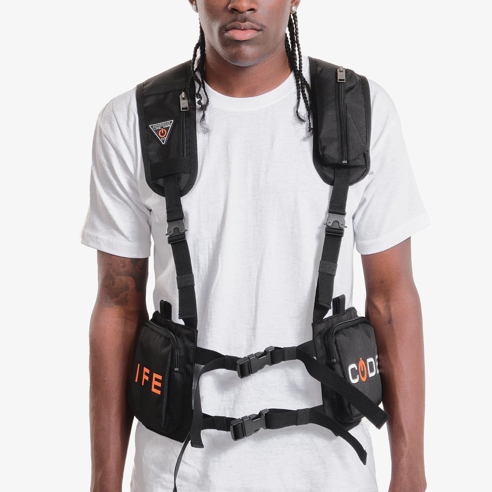 V12. BLACK / SILVER REFLECTIVE UTILITY VEST (BACKPACK) – LIFE CODE
