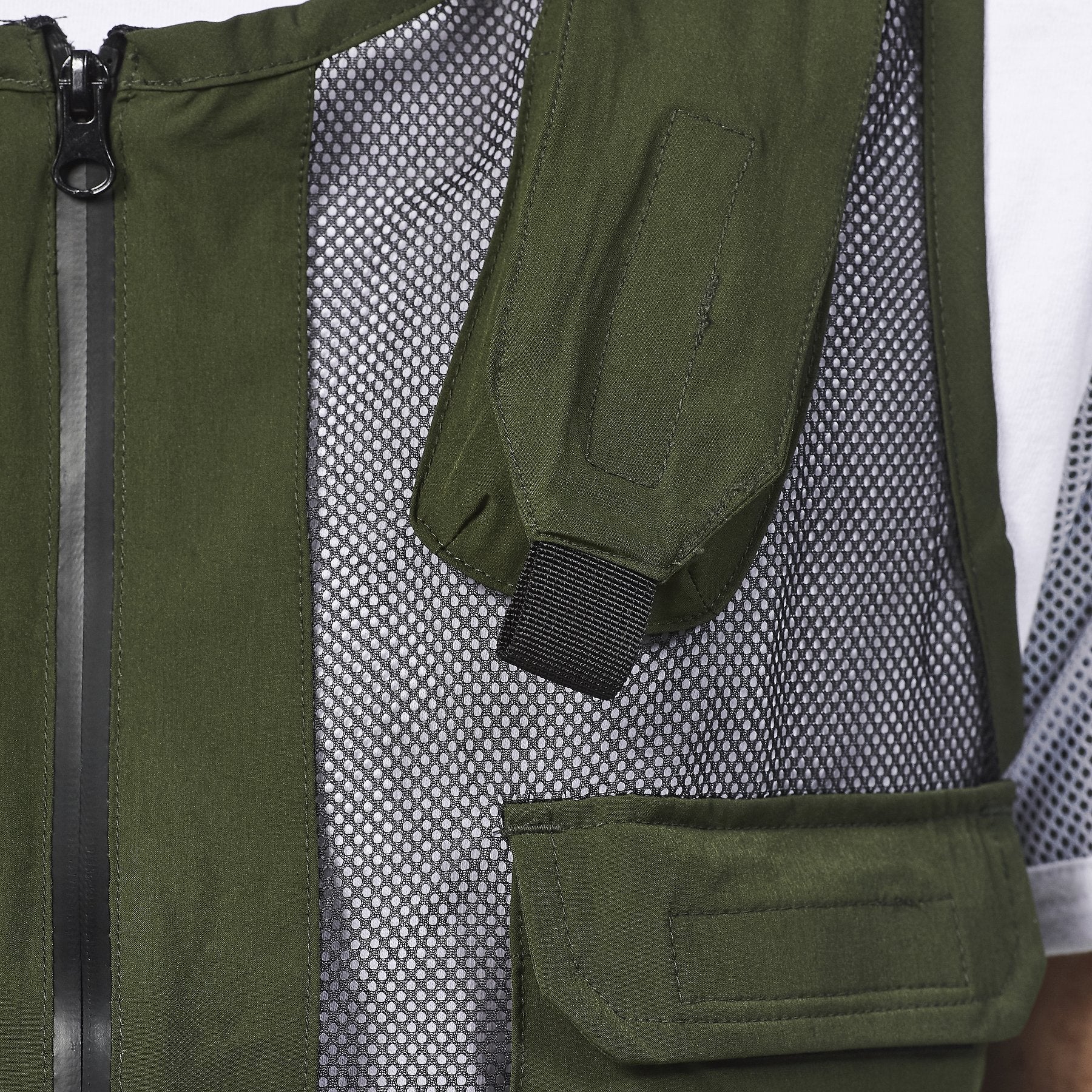 LIFE CODE OLIVE MESH VEST - Copper Rivet